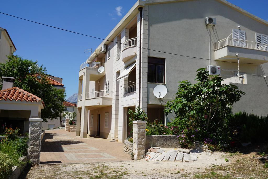 Apartment Nena & Petar Makarska Exterior photo
