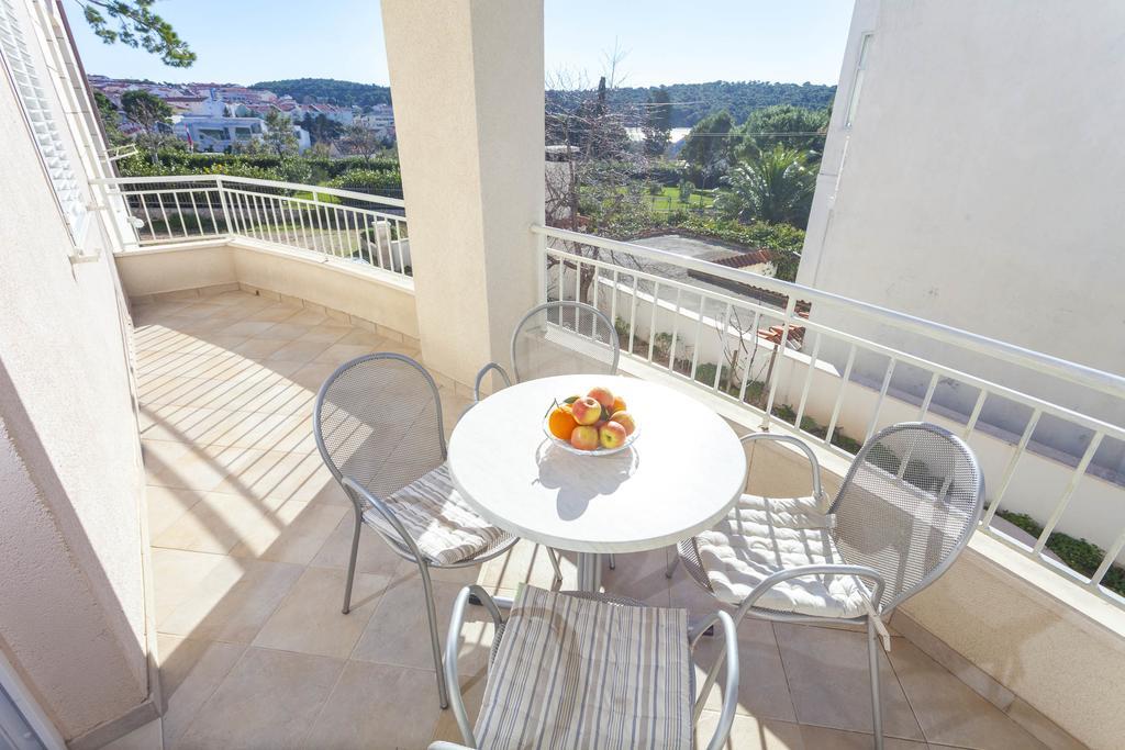 Apartment Nena & Petar Makarska Exterior photo