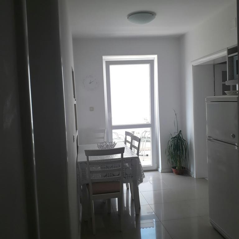 Apartment Nena & Petar Makarska Exterior photo